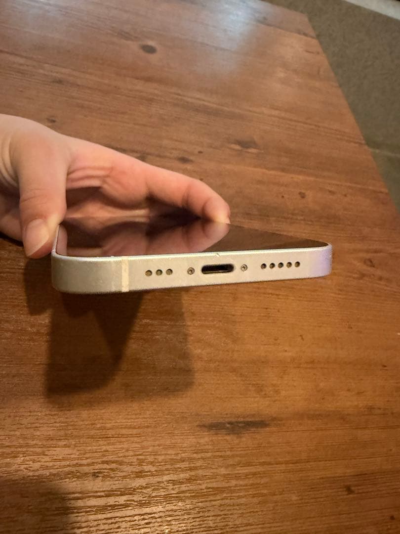 iPhone 14 ホワイト 本体 128GB