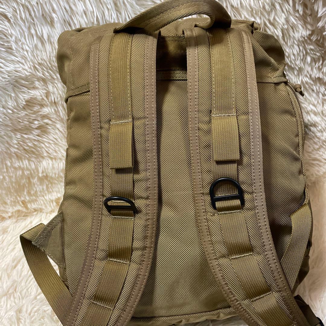 希少色 美品 ブリーフィング シンプルフラップ リュック コヨーテ 旅行 通勤