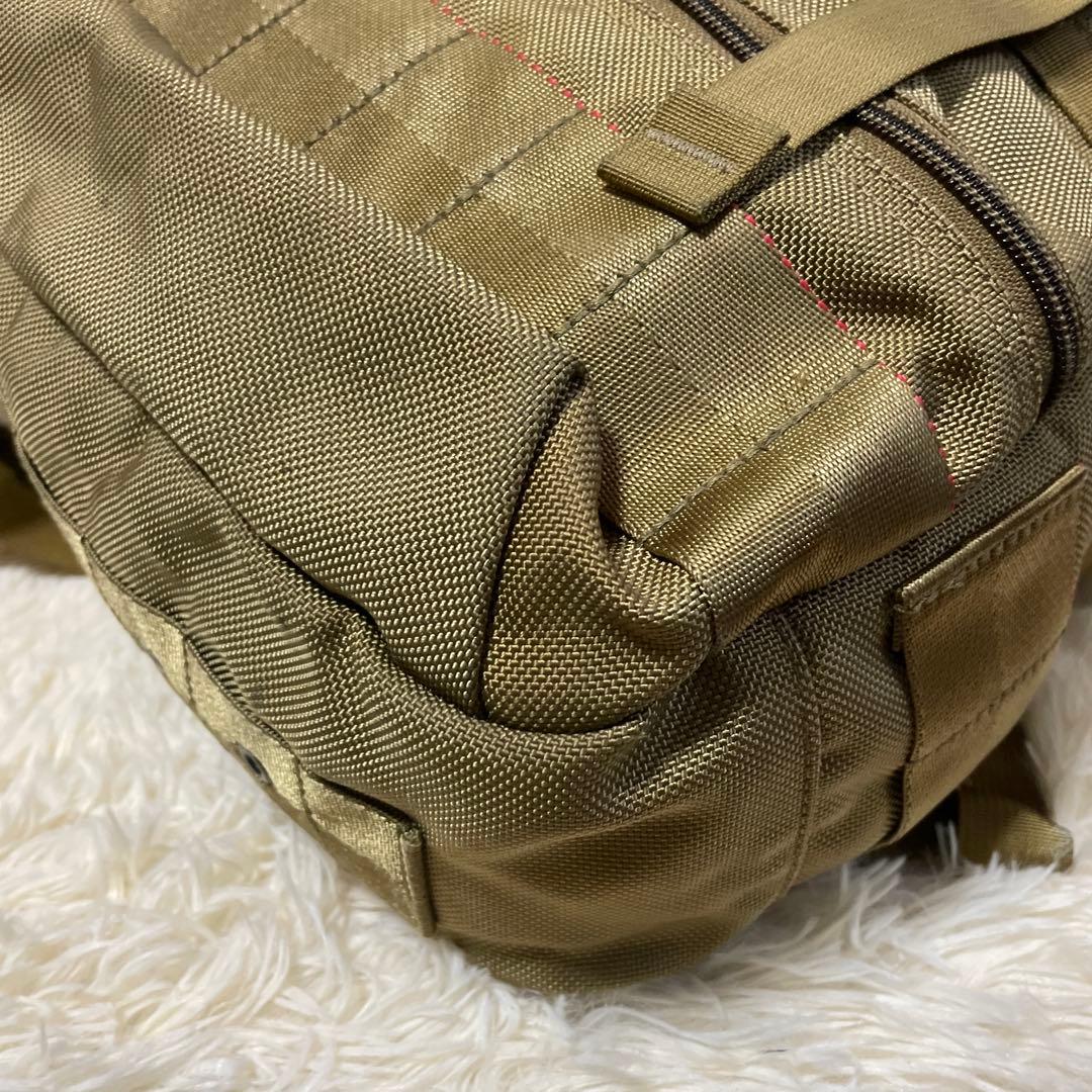 希少色 美品 ブリーフィング シンプルフラップ リュック コヨーテ 旅行 通勤