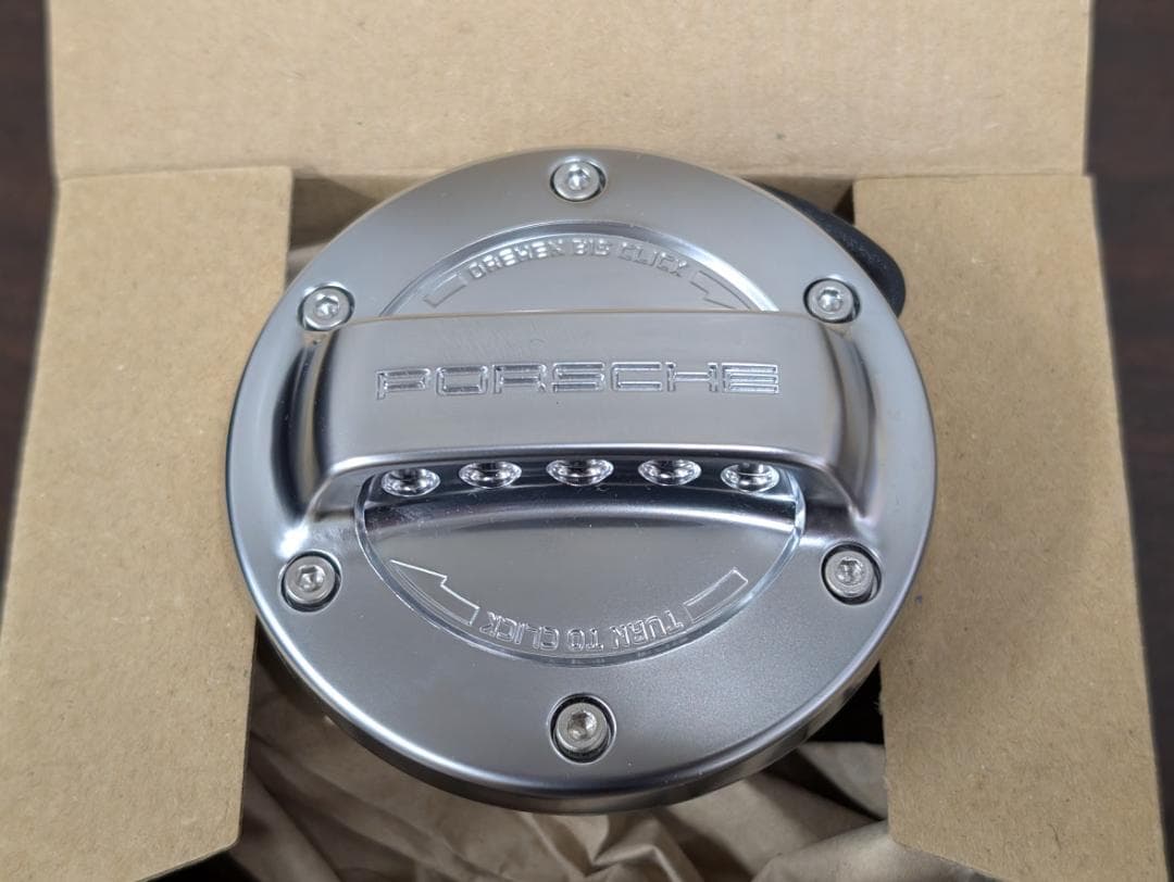 Porsche ポルシェ フューエルキャップ アルミルック マカン 911