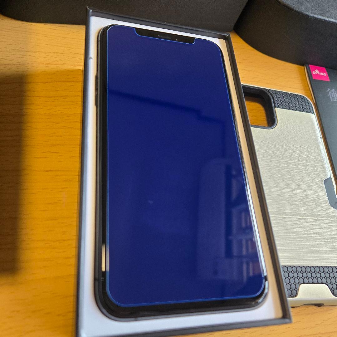 iPhone11pro 256GB　ヴァレクストラ　特注　ケース　その他