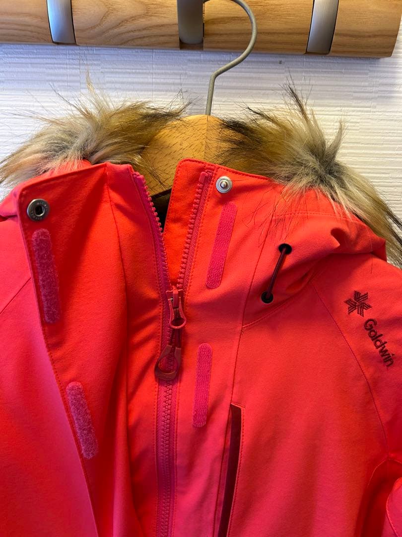Goldwin スキーウェア ピンク　フード付き