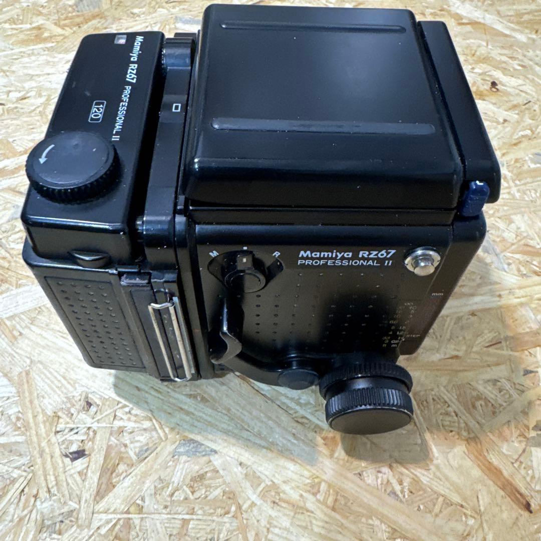 Mamiya RZ 67 ボディー + 120ロールフィルムホルダー/ SET