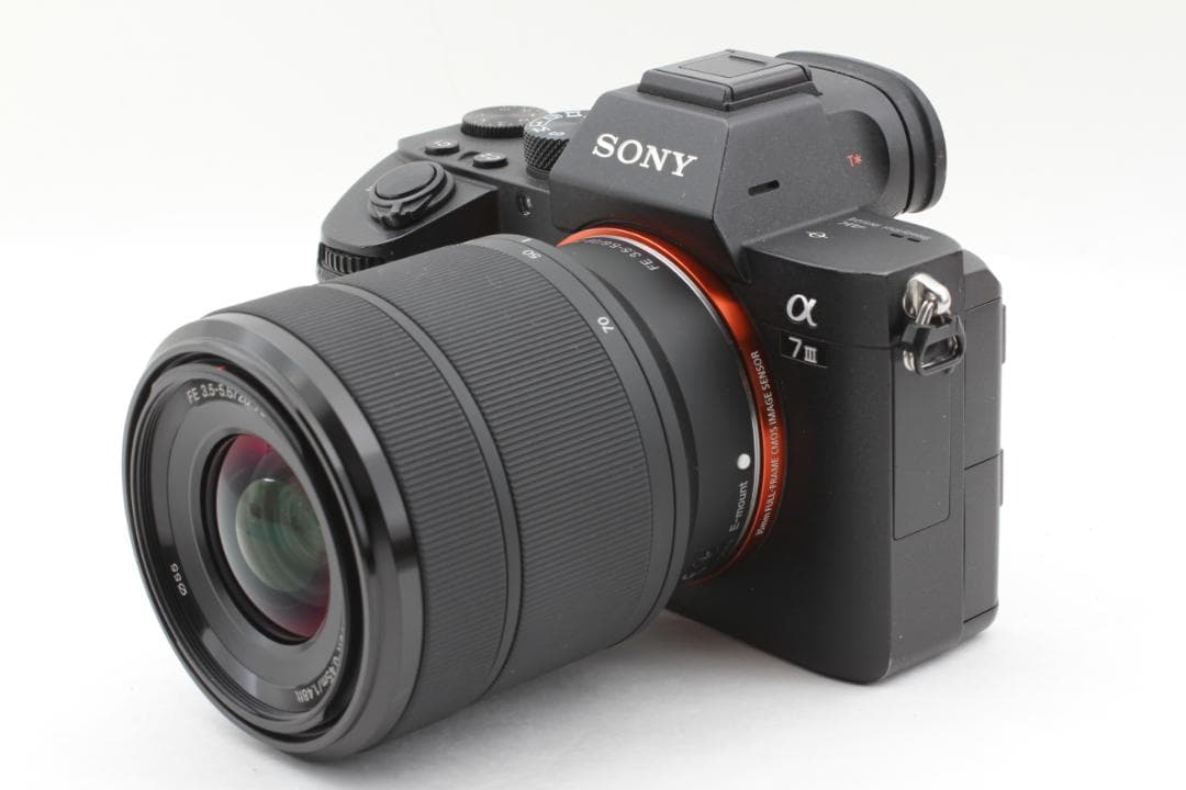 美品 シャッター 74771回 Sony α7 III SEL2870 セット