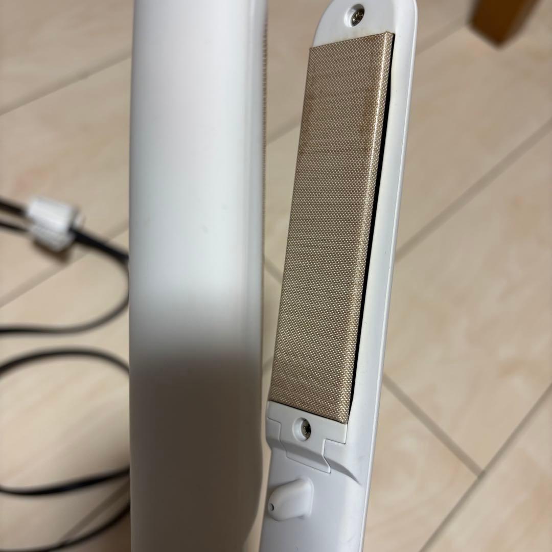 KINUJO 絹女 ストレートヘアアイロン ホワイト