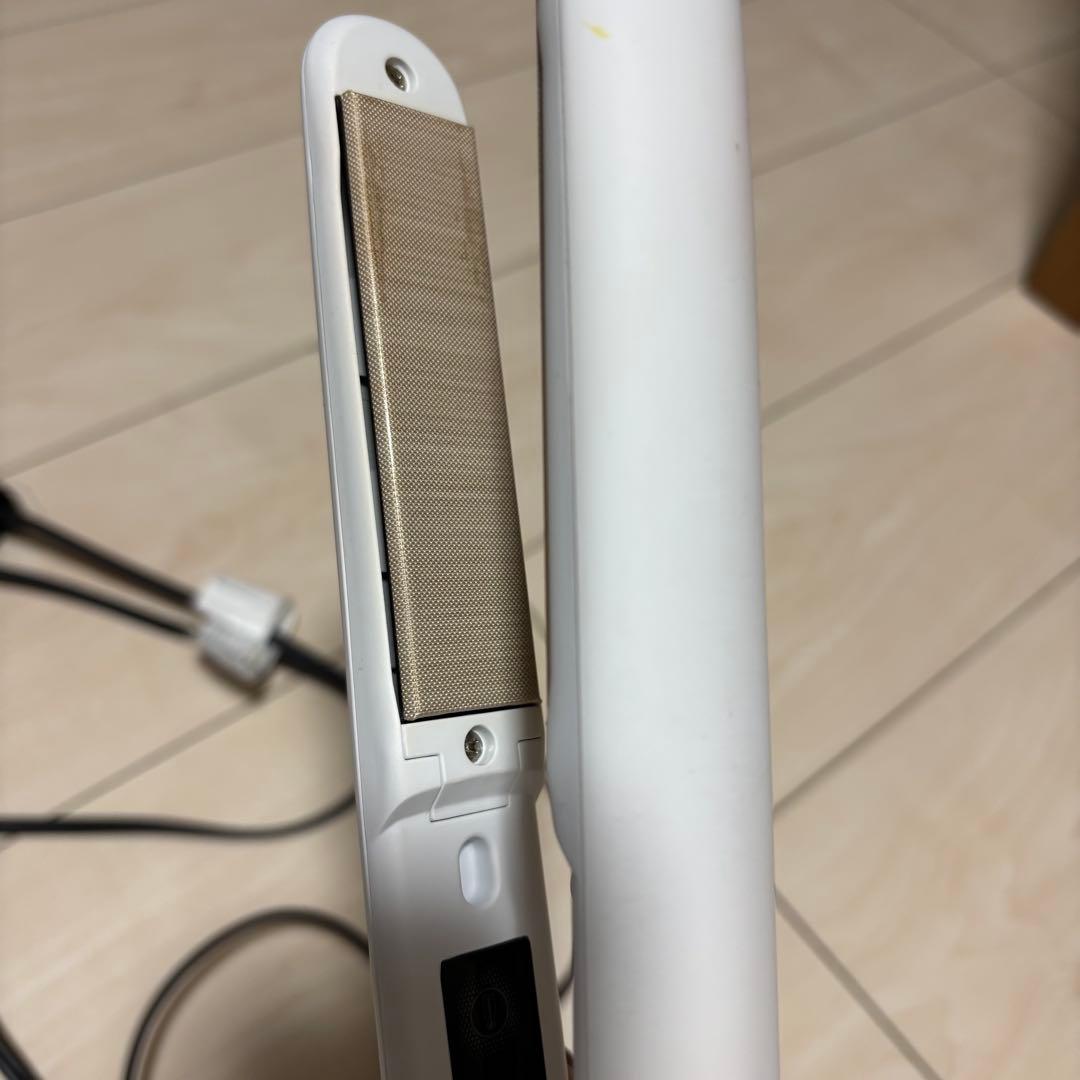 KINUJO 絹女 ストレートヘアアイロン ホワイト