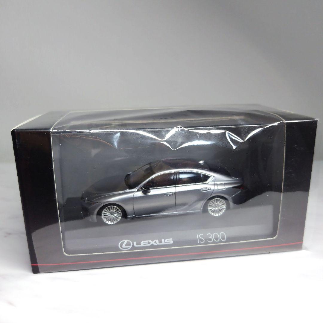 Lexus IS 300 Sonic Iridium 1/43 ミニカー