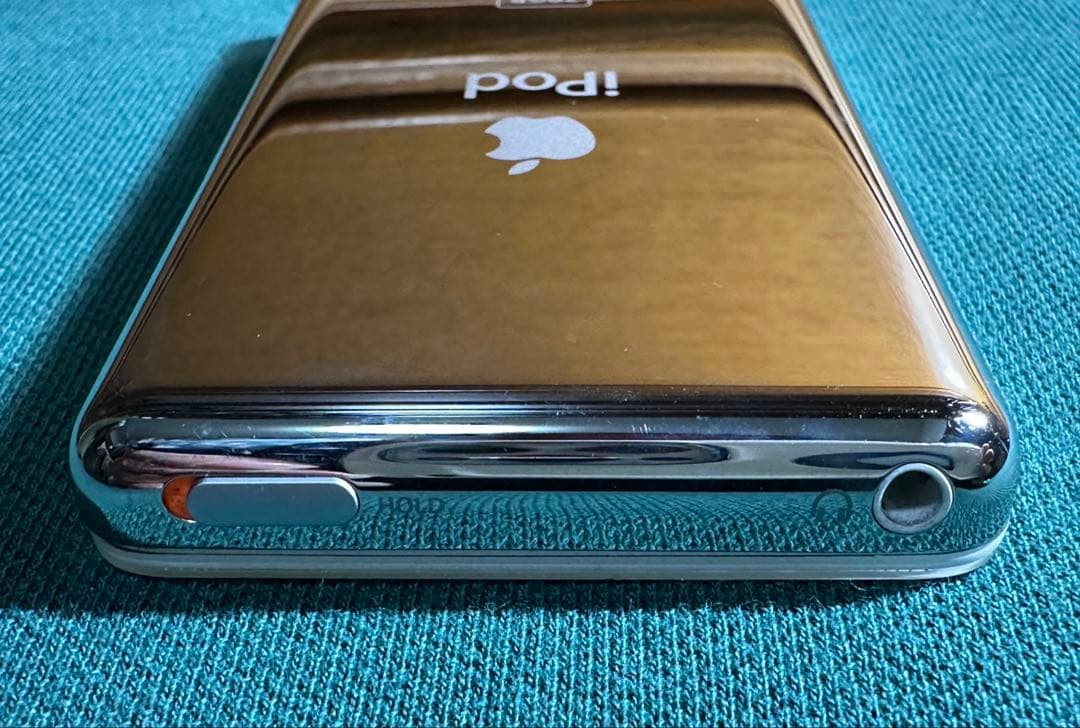 きれいなiPod Classic 5.5世代 MA444 30GB新品バッテリー