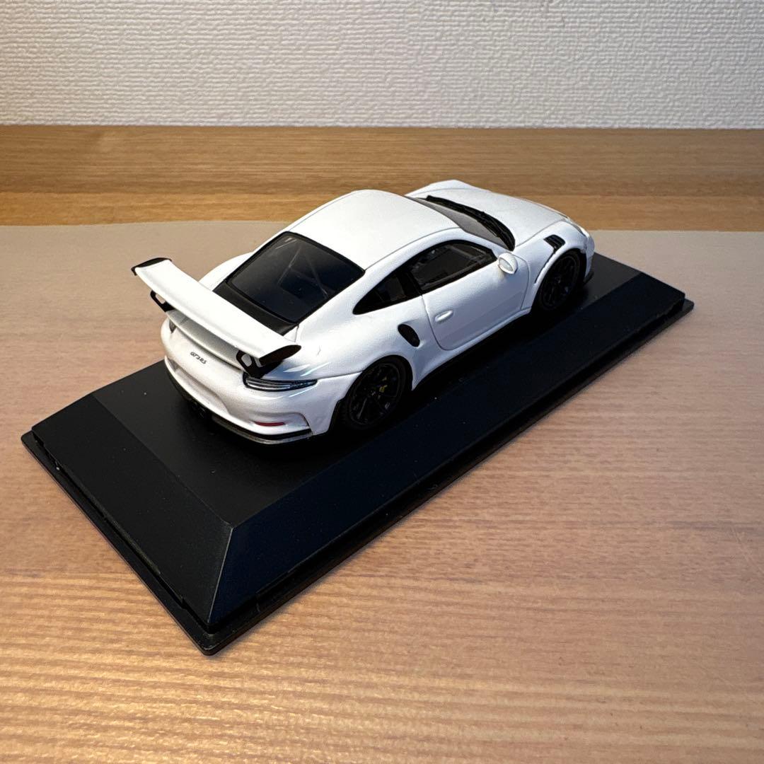 porsche ポルシェ　911 GT3 RS 1/43 ミニカー　ホワイト