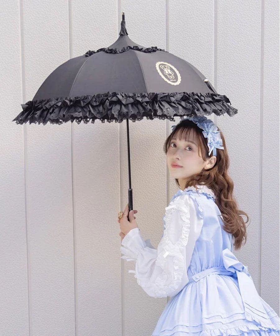 クマさんフリルパゴタ傘　黒　シャルミエール　アクシーズファム