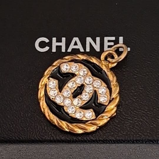 シャネル ネックレストップ ラインストーン ココマーク ゴールド美品