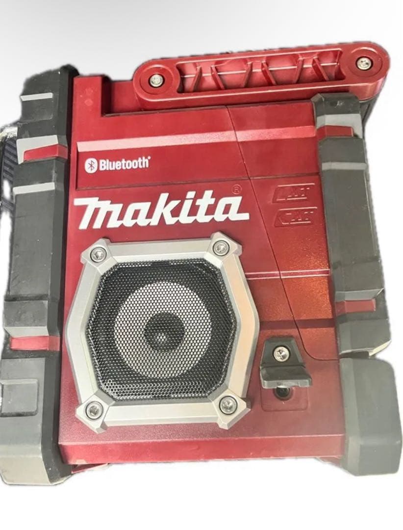 MAKITA 充電式ラジオ MR108 赤