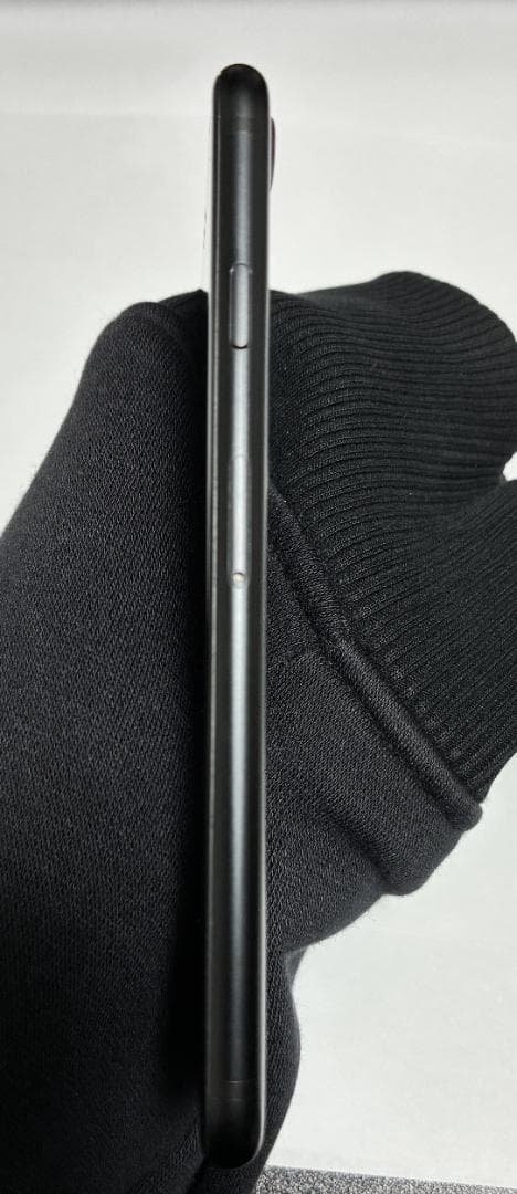 iPhoneSE 第2世代128GB SIMフリー black