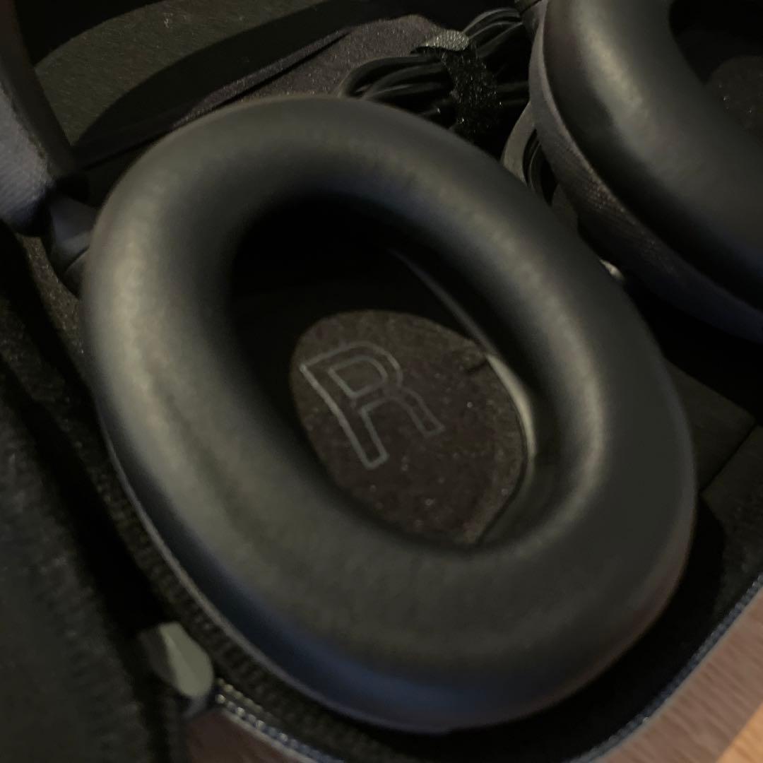 Bowers & Wilkins PX7ワイヤレスノイズキャンセリングヘッドホン