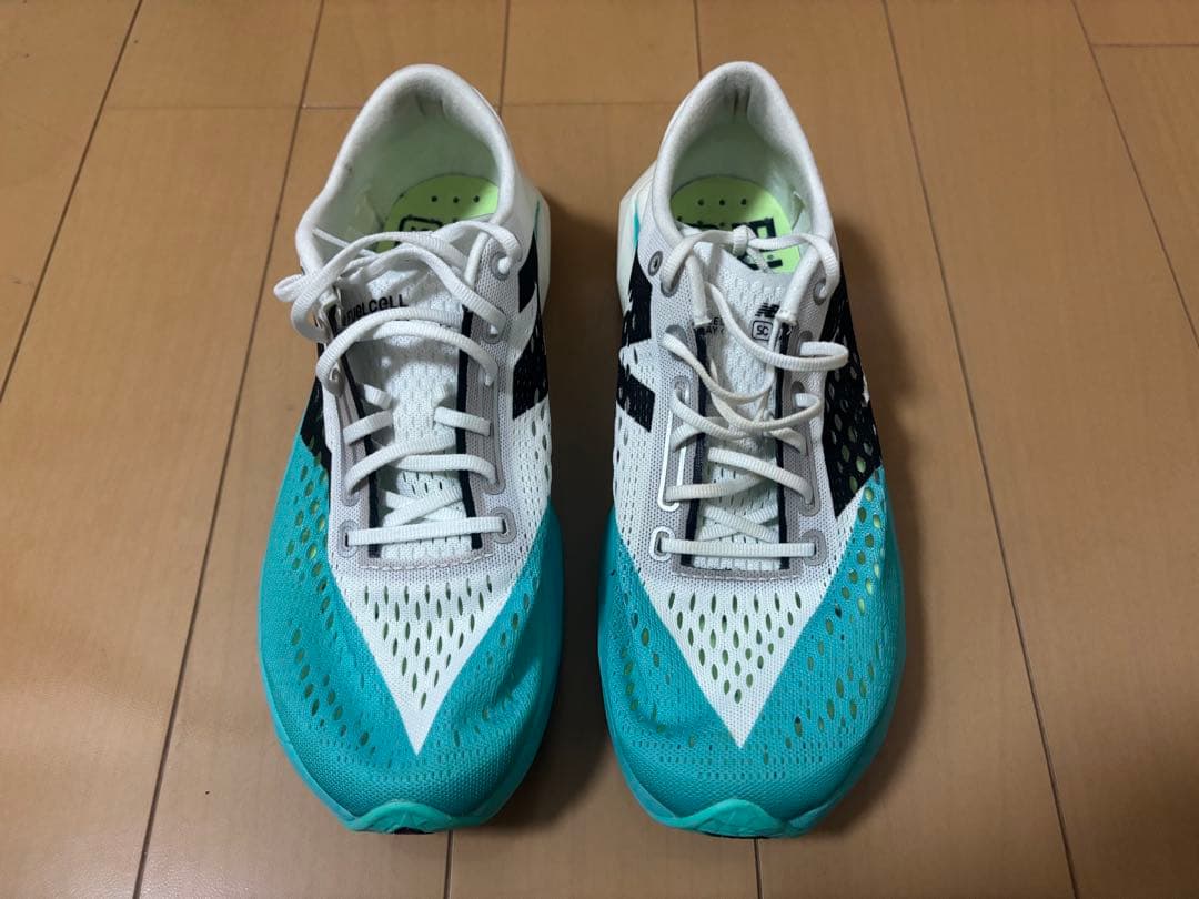 スパイク・シューズ Newbalance FuelCell SC Pacer V2