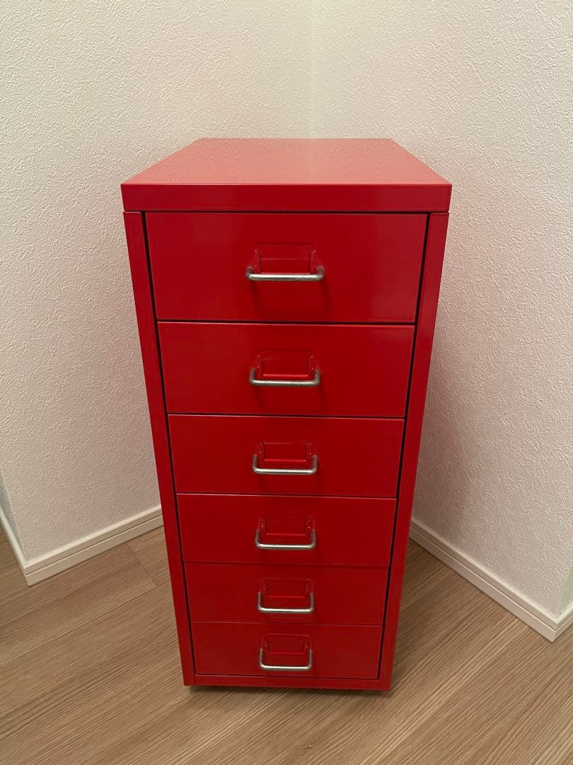 IKEA イケア　引き出しユニット キャスター付き　レッド