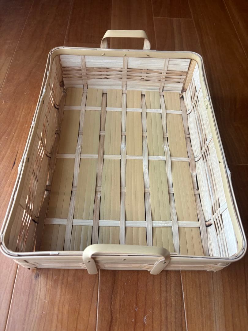 おじろ角物店　トレー　A4サイズ　取手つき