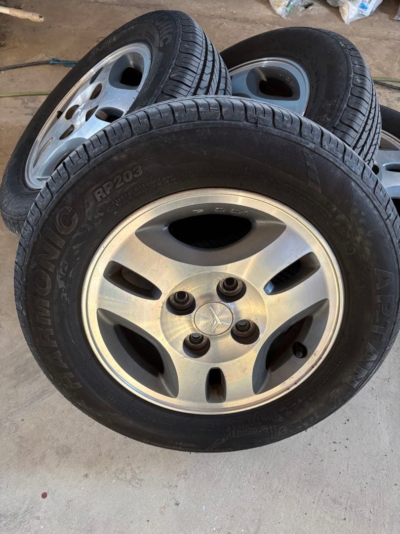 ①ダイハツ純正アルミ　13インチタイヤセット