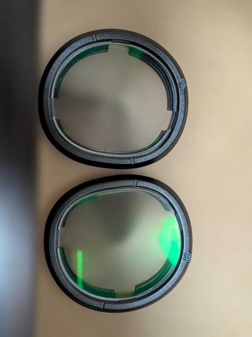 Quest3 128GB 充電器なしストラップ片方なし