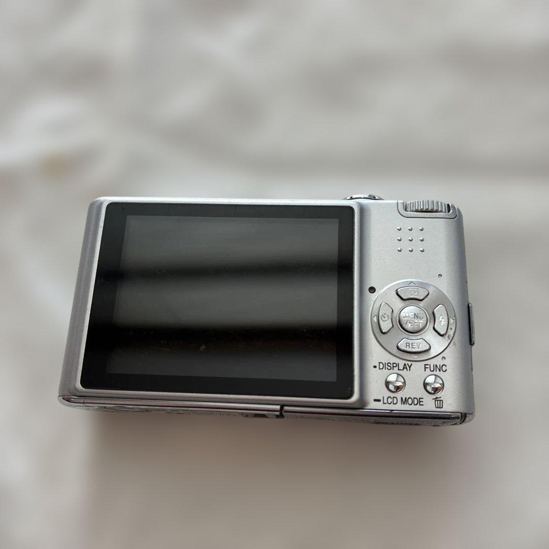 LUMIX コンパクトデジタルカメラ DMC-FX30