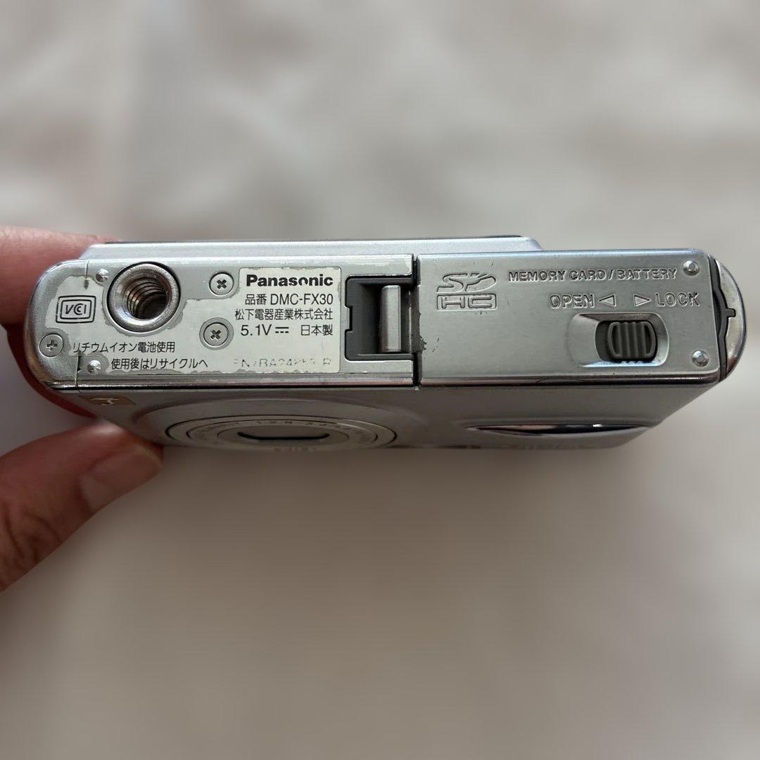 LUMIX コンパクトデジタルカメラ DMC-FX30