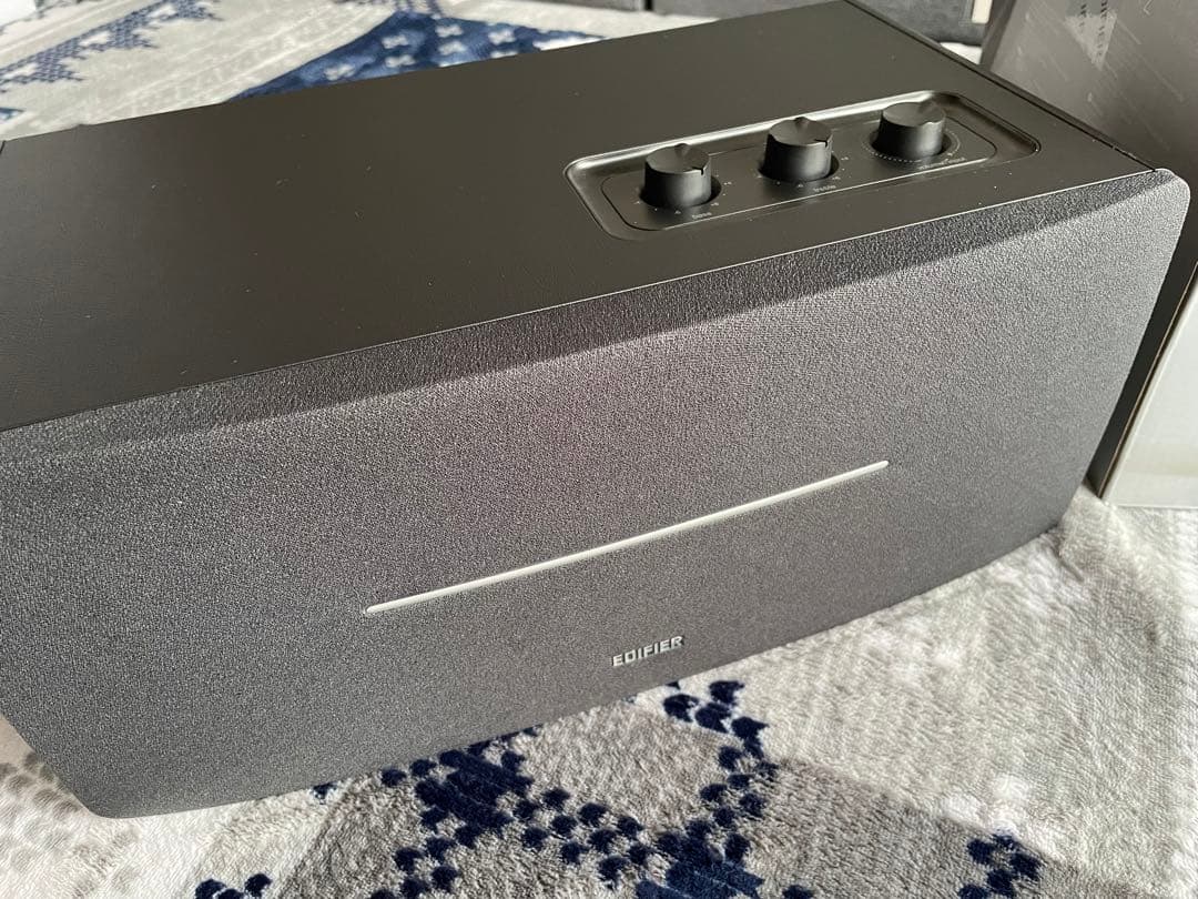 EDIFIER ワイヤレススピーカー ブラック