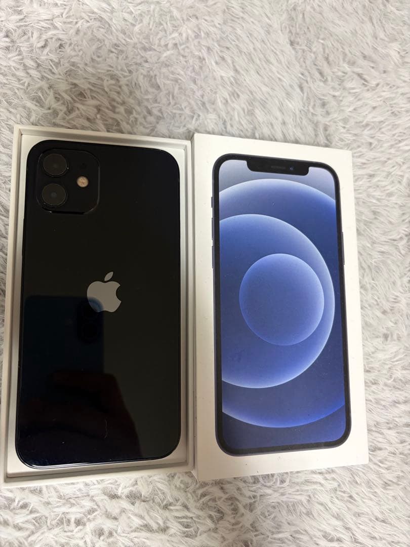 iPhone12　256GB　黒　SIMフリー