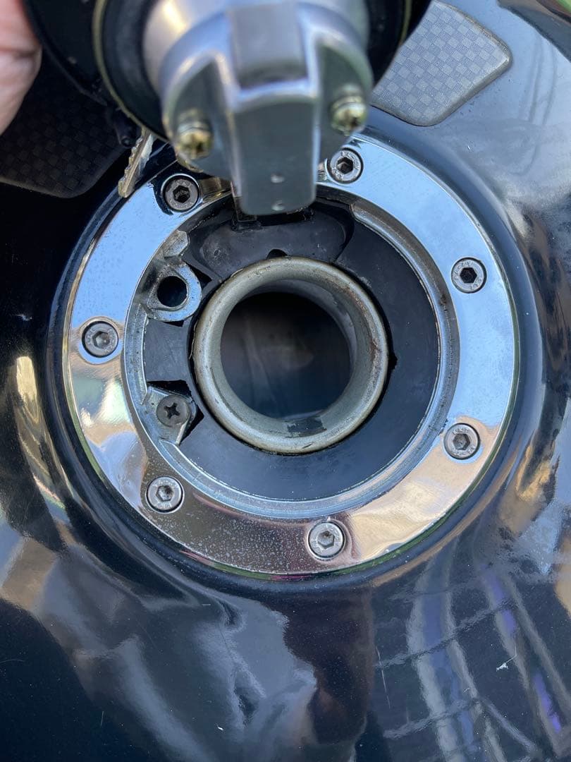 【純正品】zzr1100 D型　ガソリンタンク フューエルタンク カワサキ