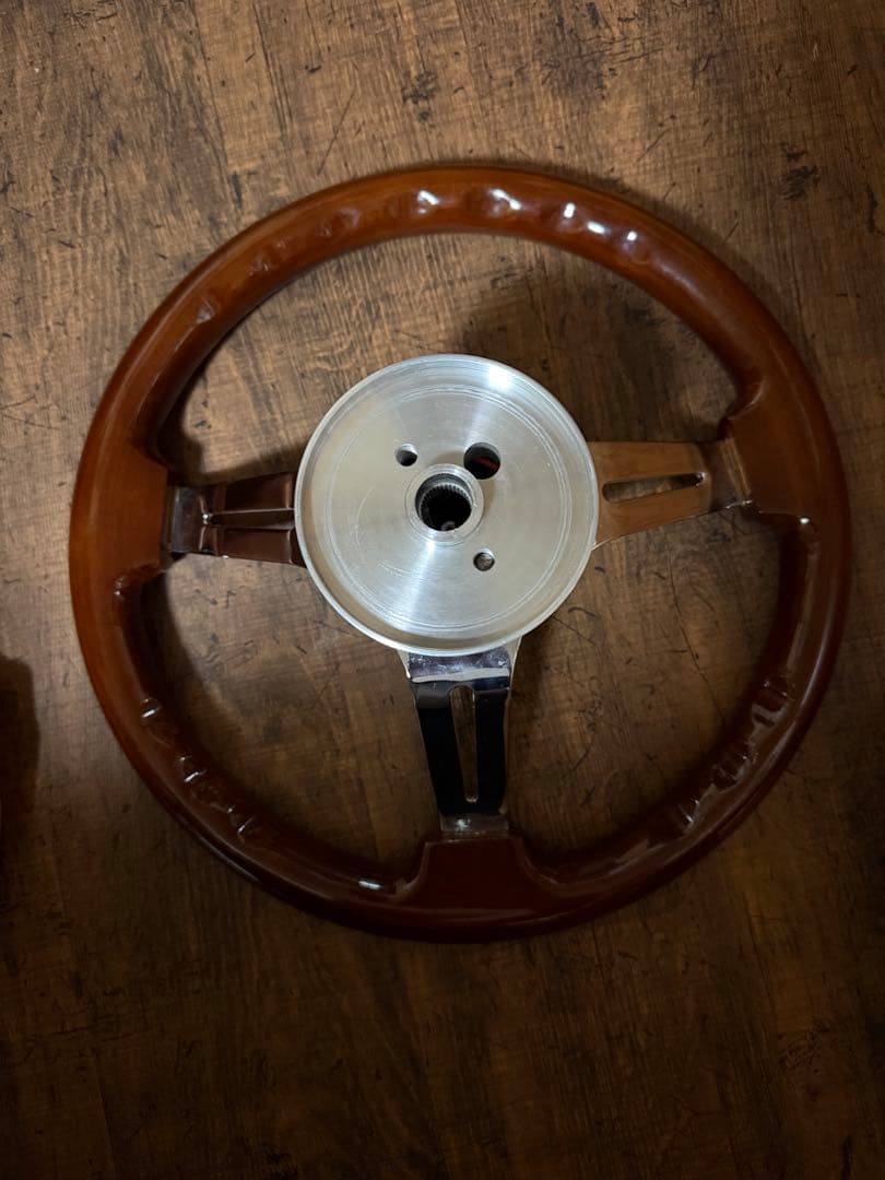 Monte Carlo ステアリング　シボレー　ハンドル