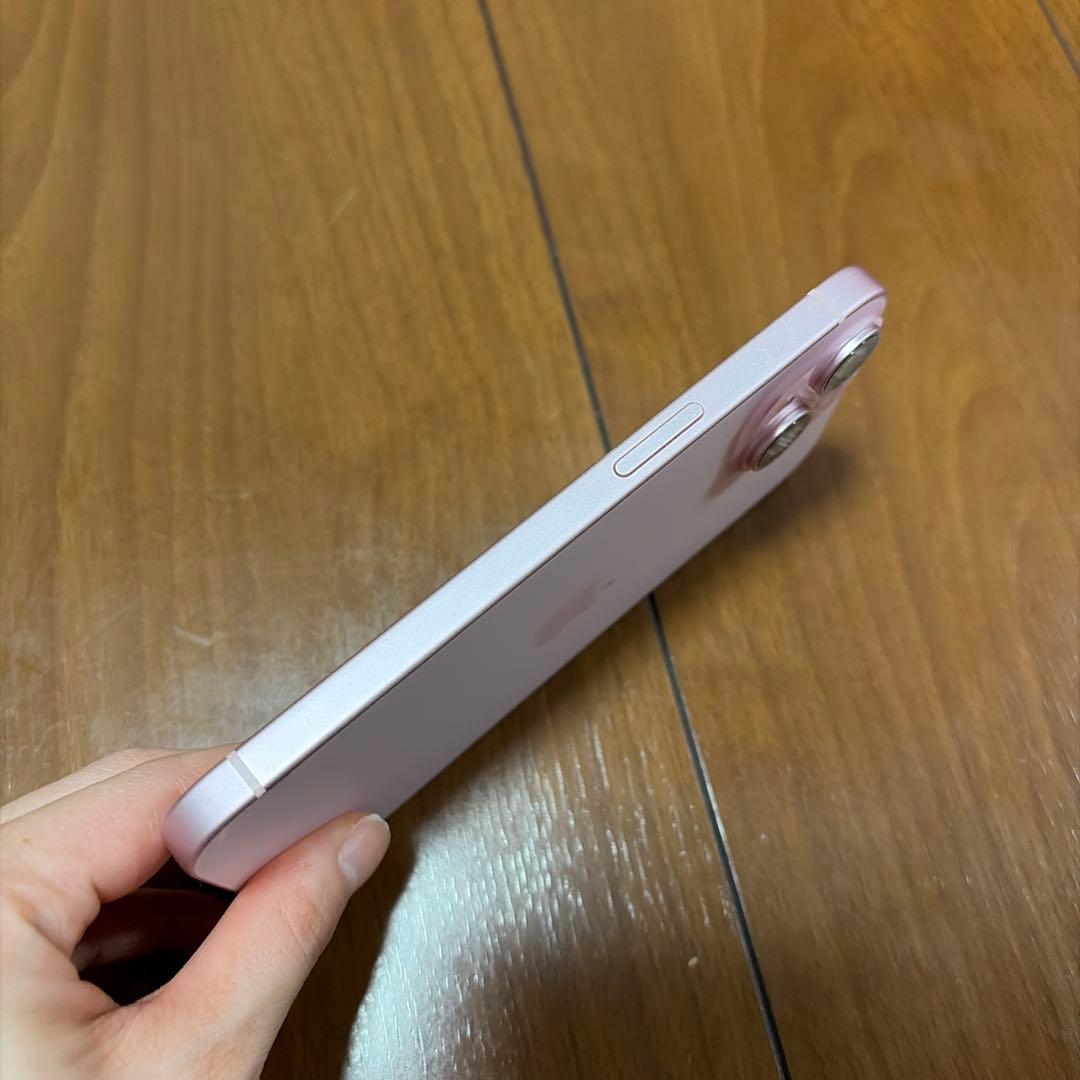 iPhone15 ピンク128GB 本体※キズ、割れなし※