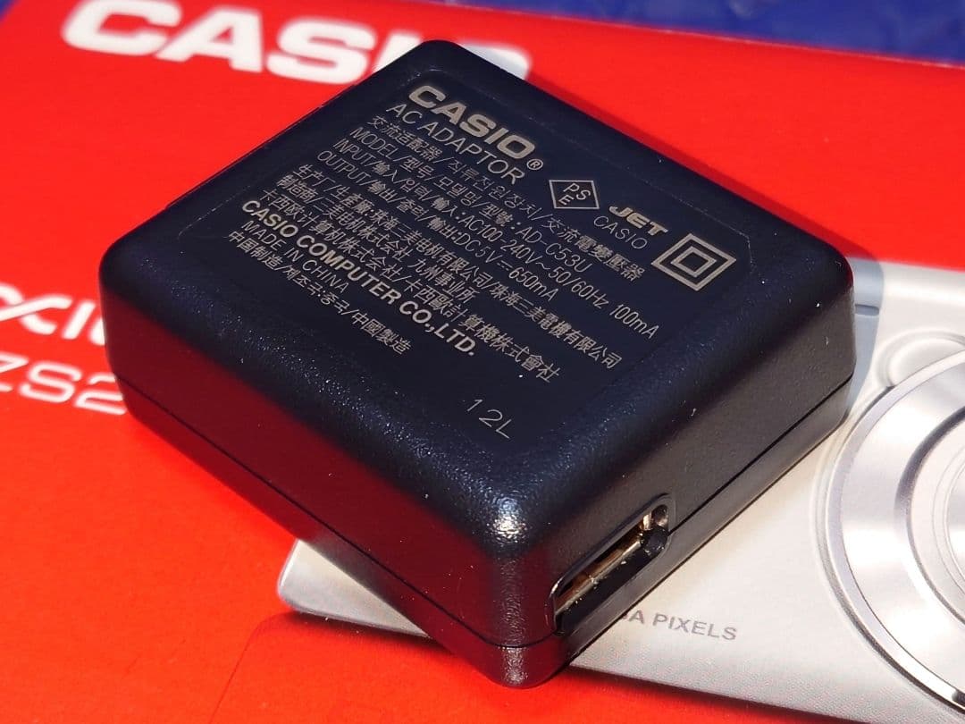 CASIO EXILIM EX-ZS25 シルバー SDカード4G付き