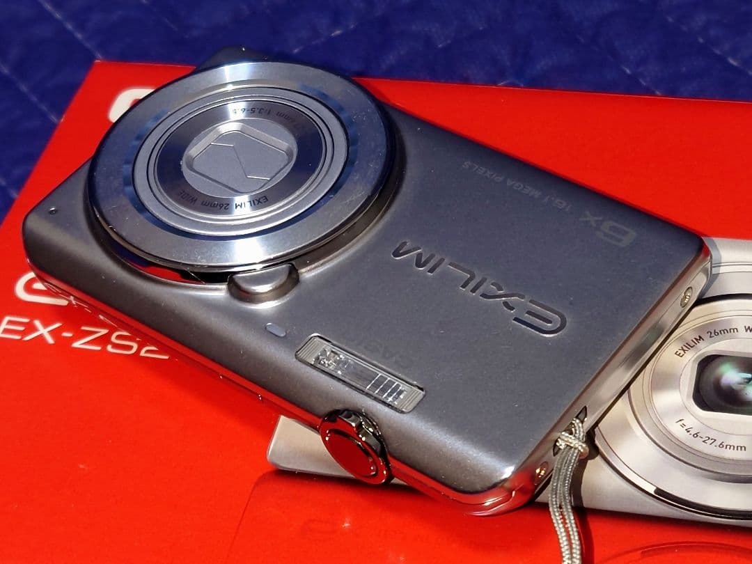 CASIO EXILIM EX-ZS25 シルバー SDカード4G付き