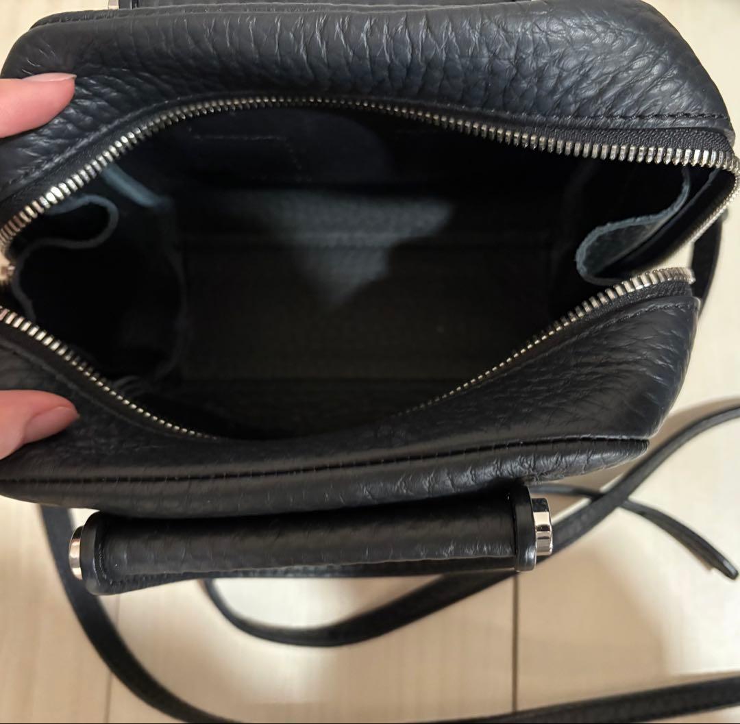 IACUCCI クーポラ ショルダーバッグ ブラック 正規品