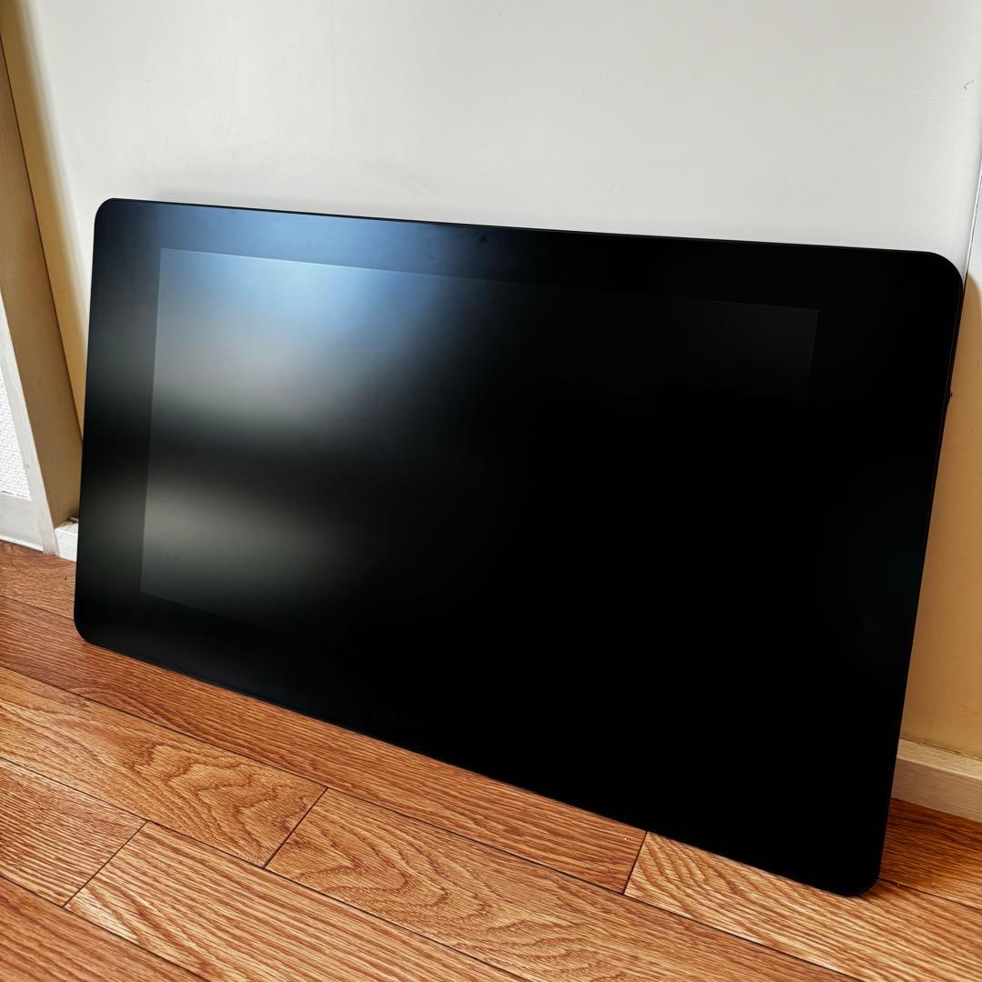 Wacom Cintiq Pro 24 ペンモデル　DTK-2420/K1-C