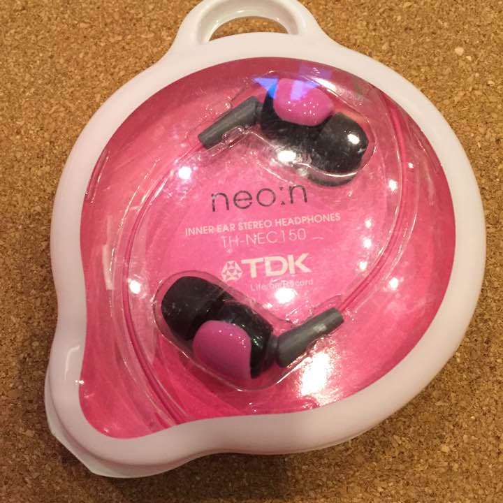 新品 TDK イヤフォン neo:n【ピンク】