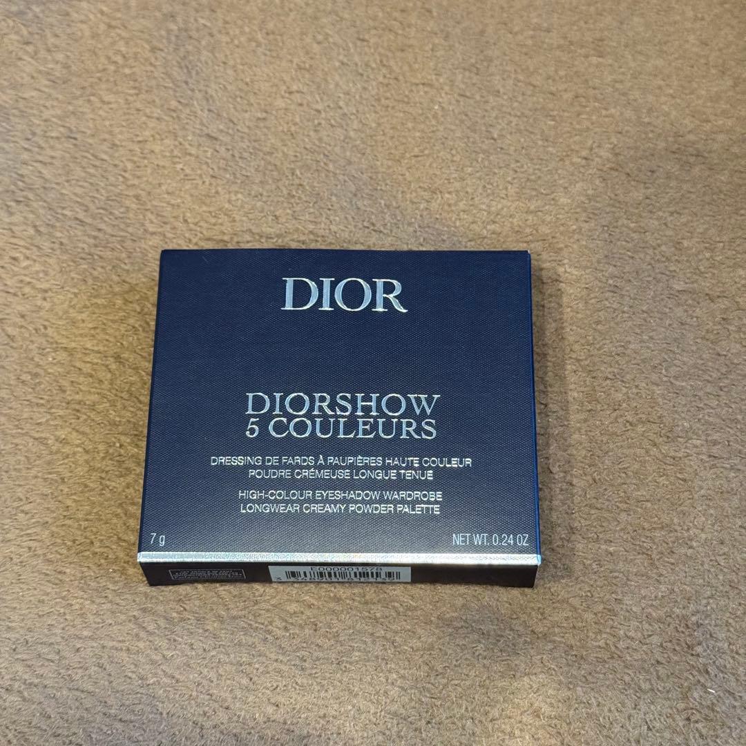 【新品未使用】DIOR サンククルール　151 マシュマロ