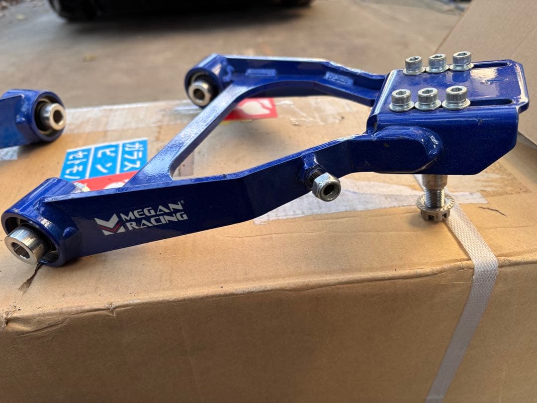 MEGAN RACING メーガンレーシング　rx-8 アッパーアーム