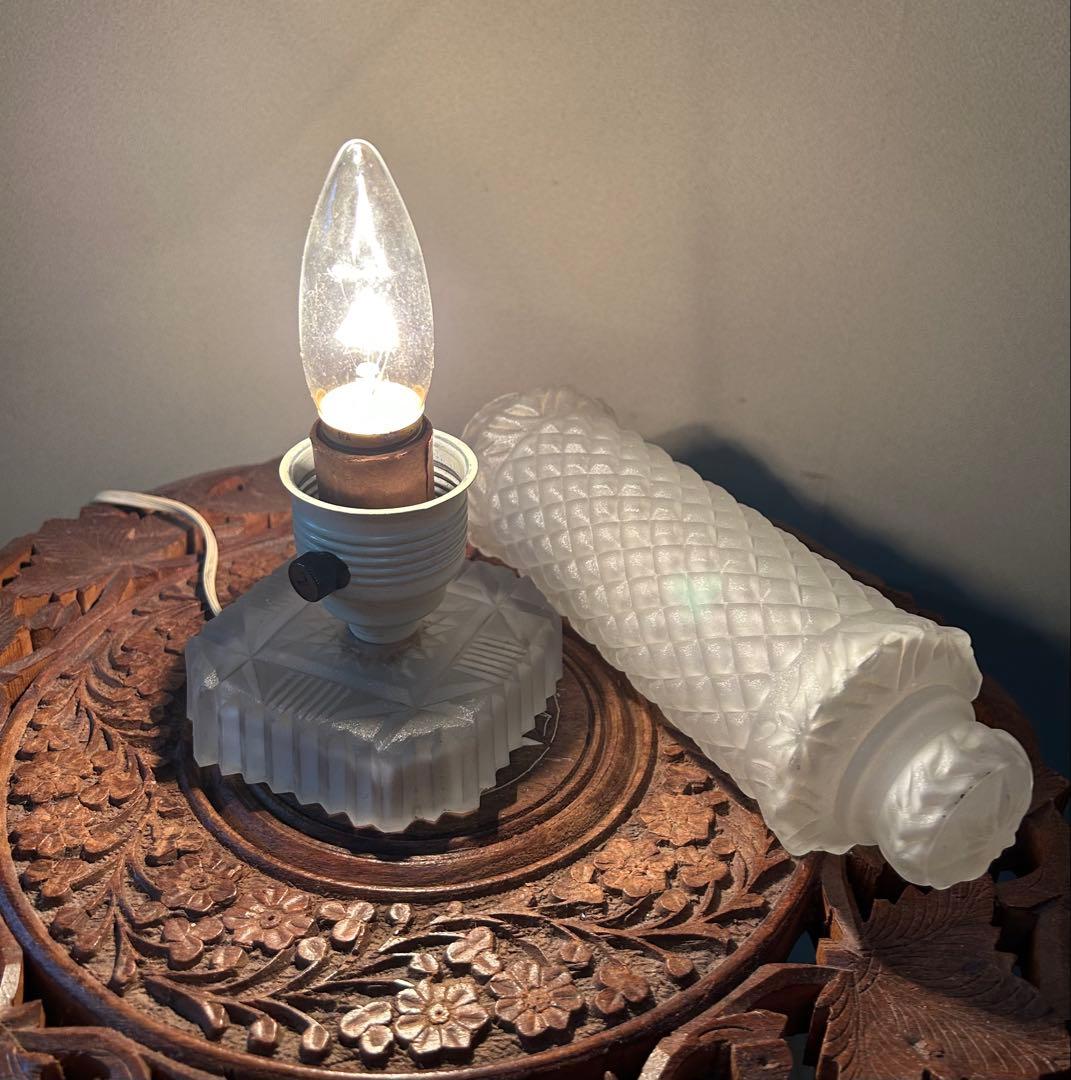 アンティーク　アールデコ調 カットガラステーブルランプ