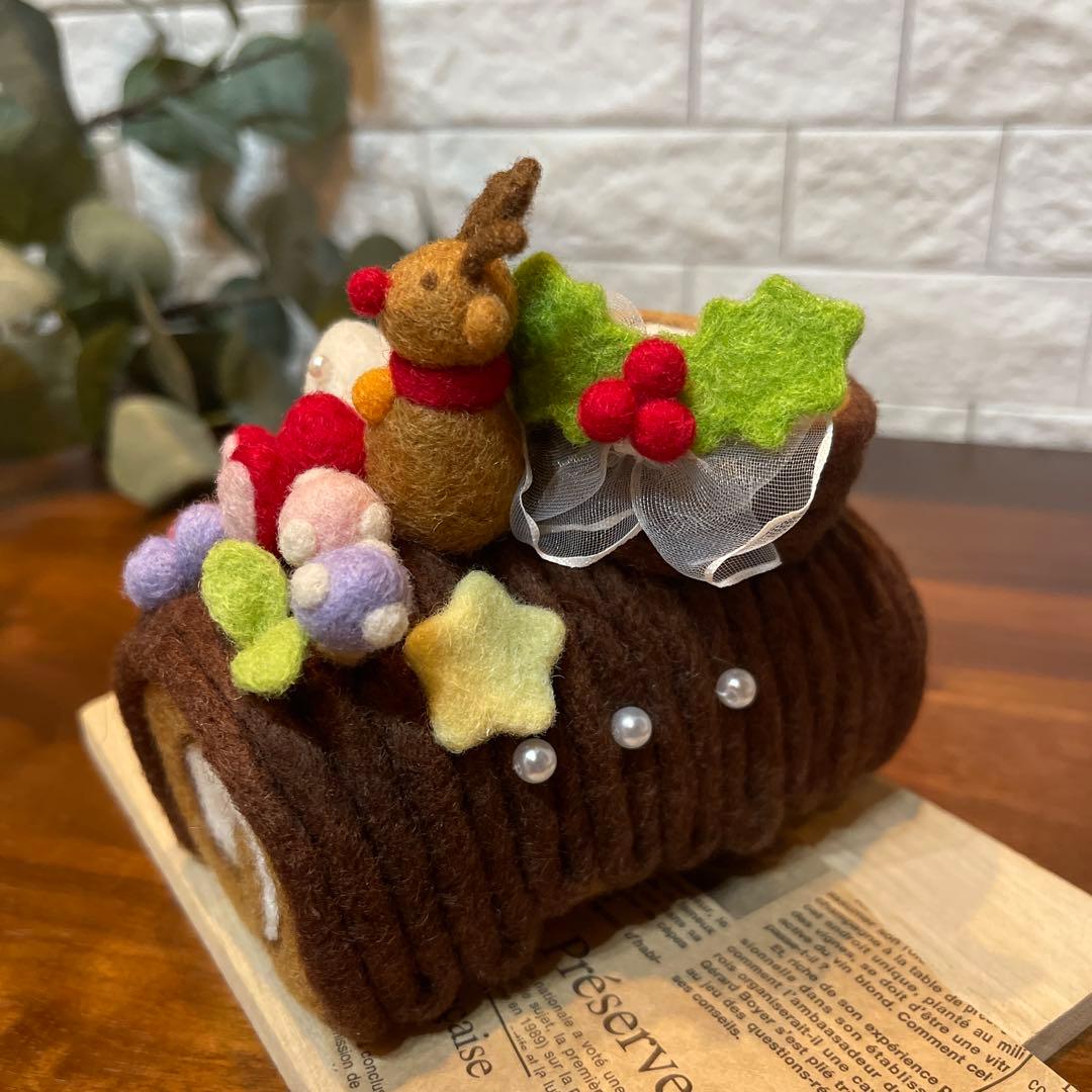 にこ様　オーダー品　羊毛フェルトのクリスマスケーキ8点　ブッシュドノエル3点