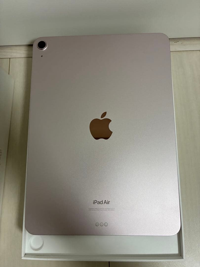全*翠様 Apple iPad Air 第5世代　64GB Wi-Fi