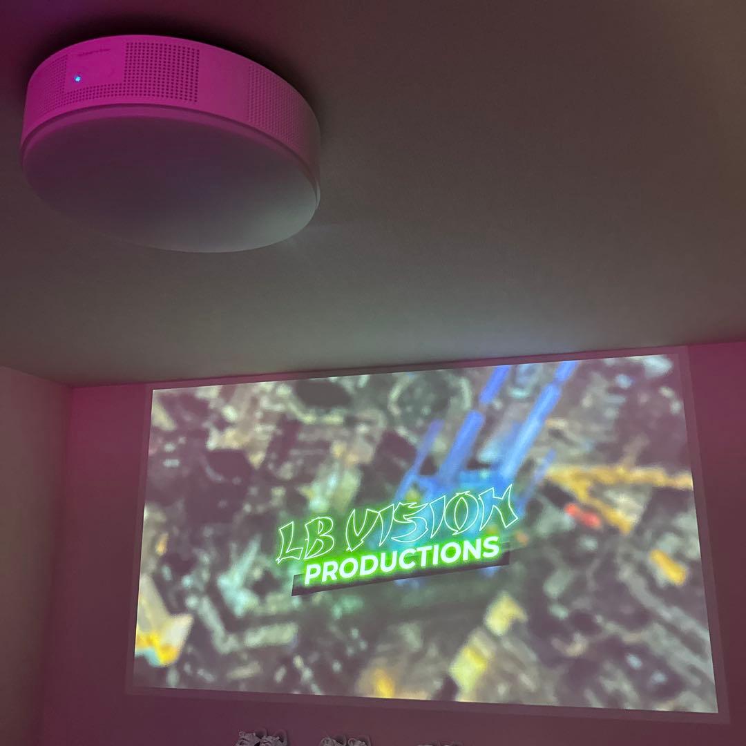 送料込 【美中古】anker nebula nova シーリング プロジェクター