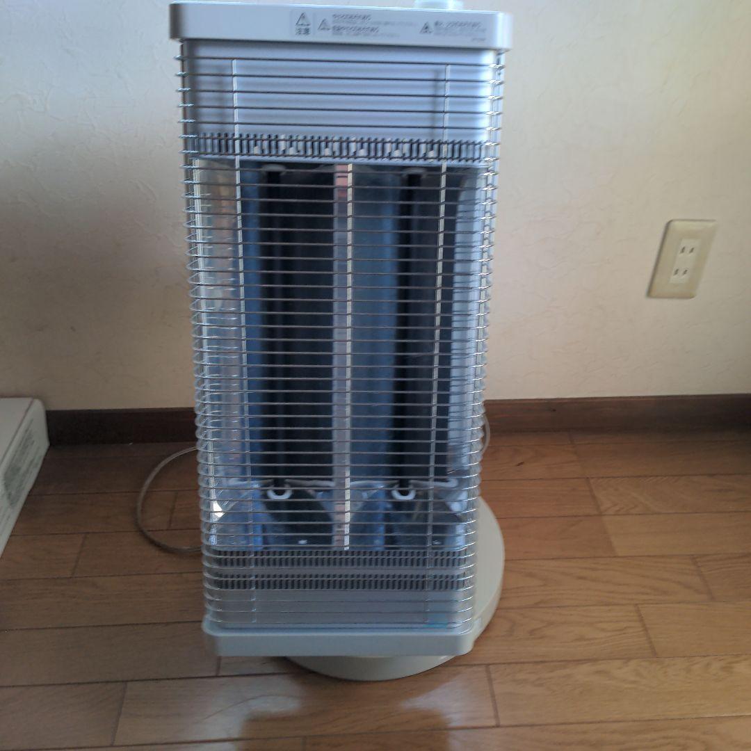 タワー型遠赤外線暖房機　セラムヒ−ト 　ジャパンゴ−ルド