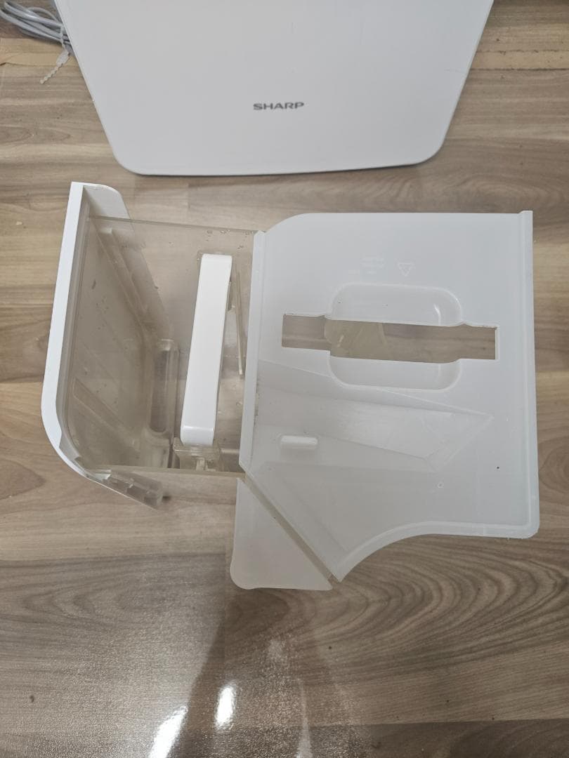 シャープ 衣類乾燥除湿機 CV-L180W　2020年式