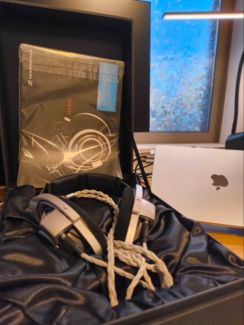 ゼンハイザーSennheiser HD800ヘッドホン　美品