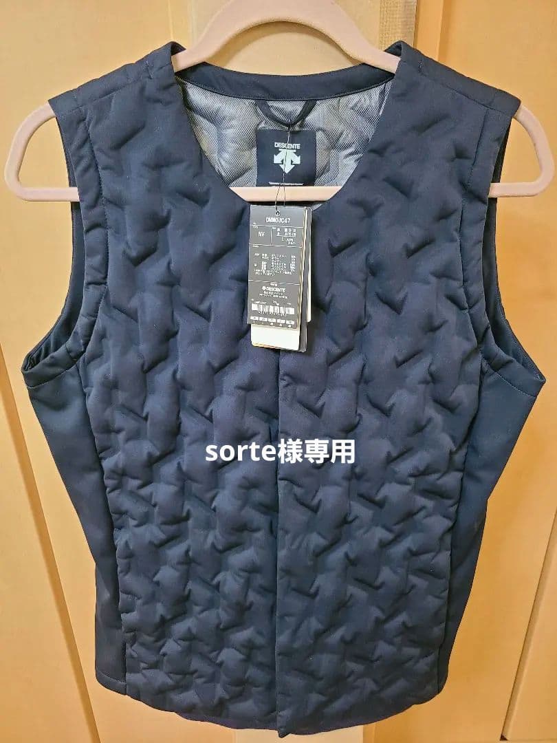 sorte　　【未使用品・試着のみ】DESCENTE　ベスト　紺/ネイビー