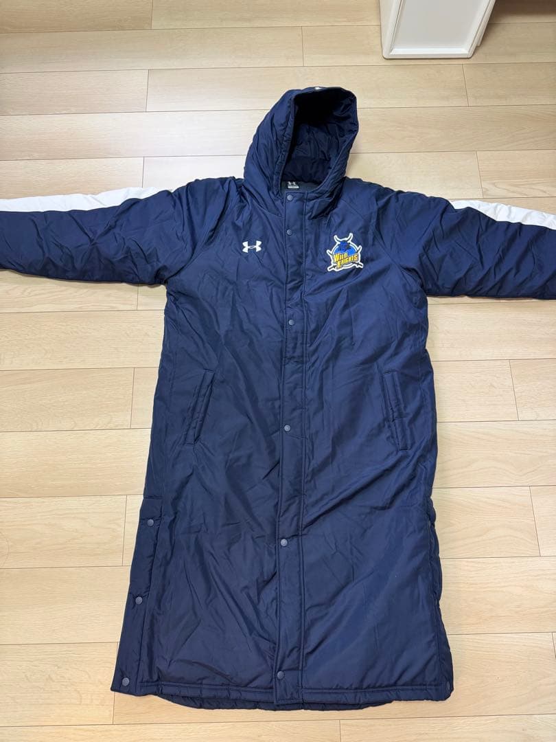 埼玉パナソニックワイルドナイツベンチコート