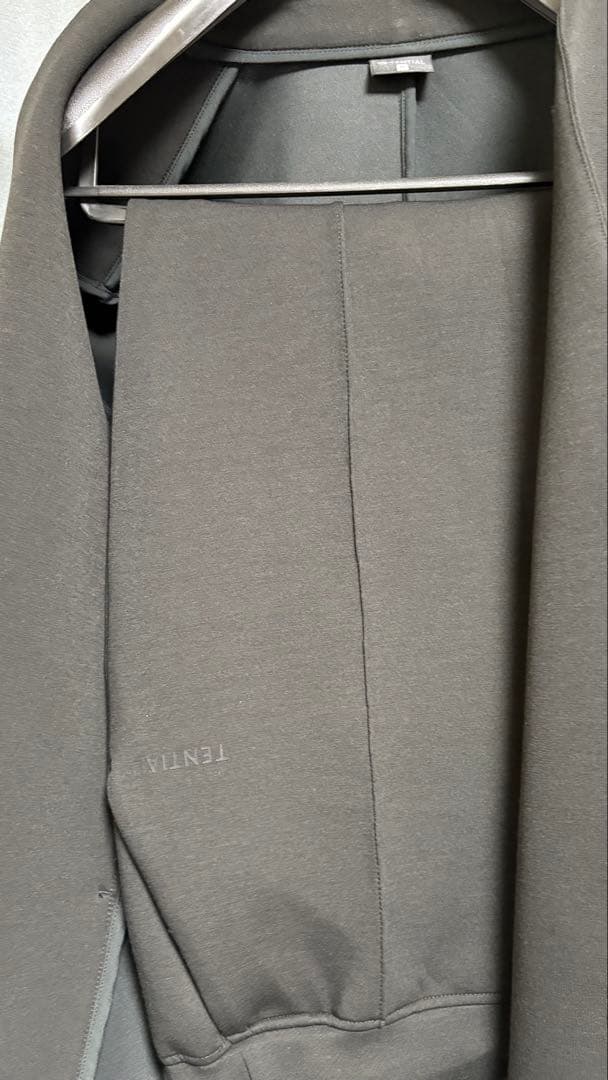 MIGARU ノーカラージャケット　セットアップ　ポロシャツ