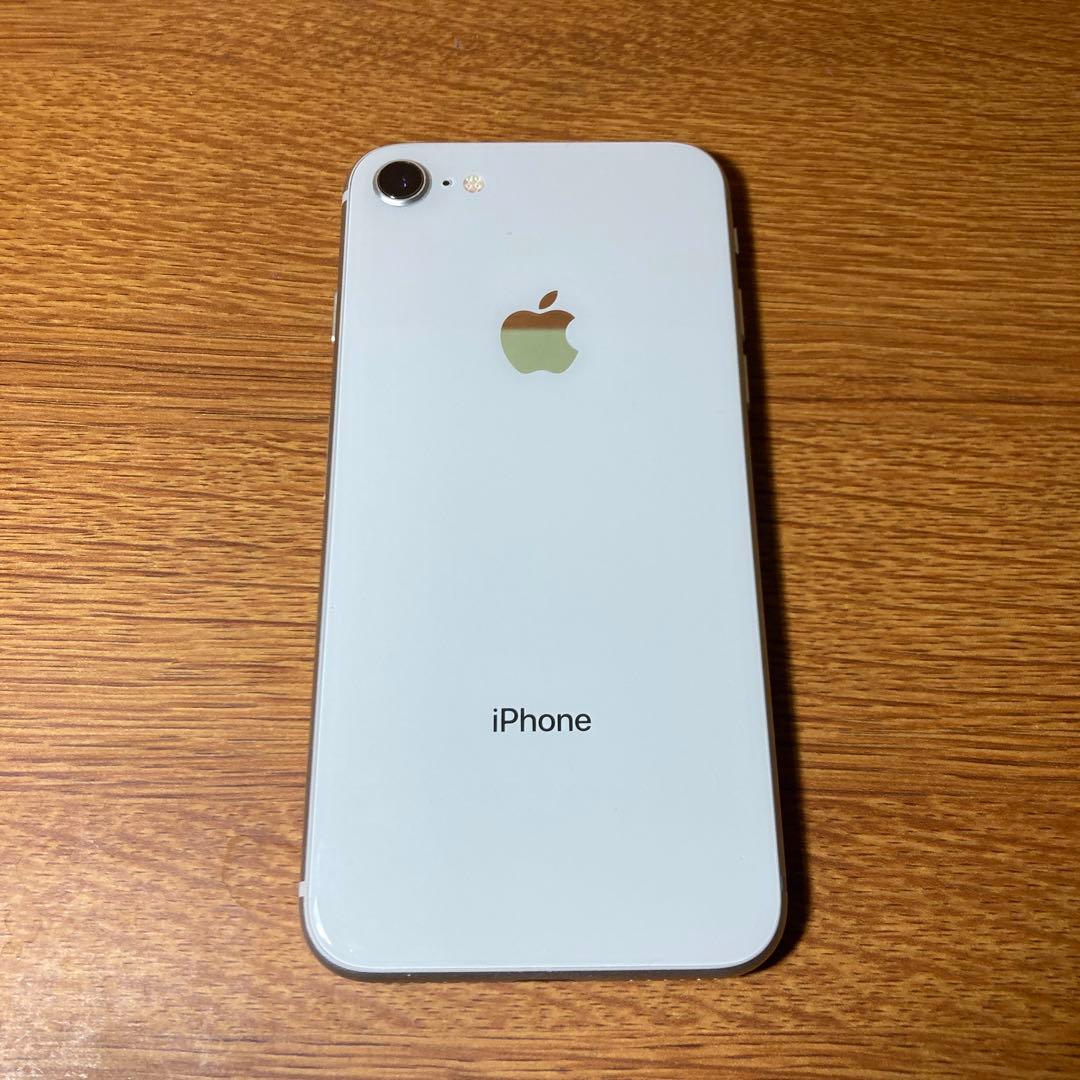 iPhone8 256GB シルバー 外箱付 画面前面一部割有り　SIMフリー