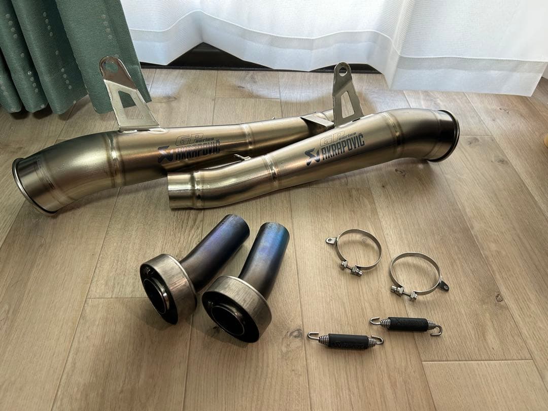 NINJA1000アクラポビッチ GP チタン スリップオン マフラー