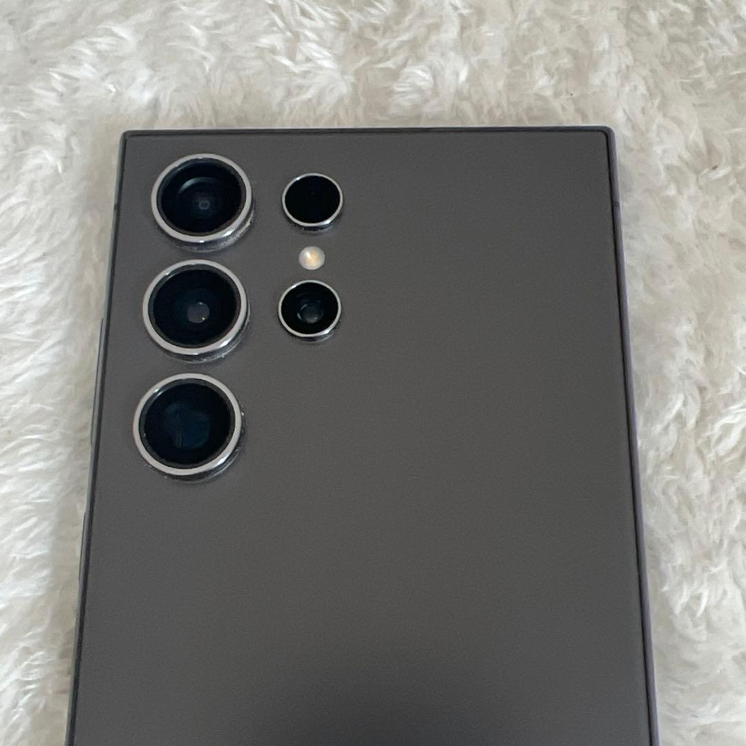 Galaxy S24 ultra 256GB ブラック 美品 j19